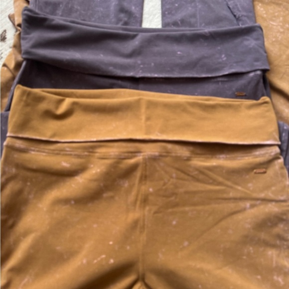 PINK Victoria's Secret Flared Yoga Pants in Brown / Tan and Purple - Picture 11 of 16